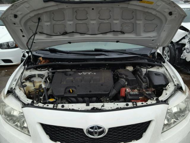 1NXBU4EE1AZ306719 - 2010 TOYOTA COROLLA BA WHITE photo 7