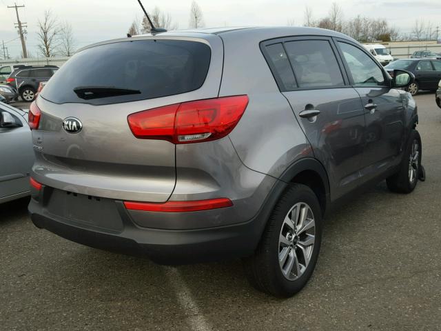 KNDPB3AC4F7686109 - 2015 KIA SPORTAGE L GRAY photo 4