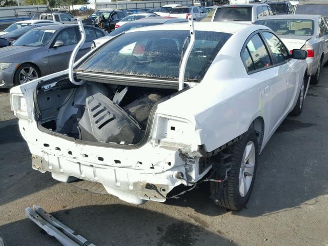 2C3CDXBG0EH354158 - 2014 DODGE CHARGER SE WHITE photo 4