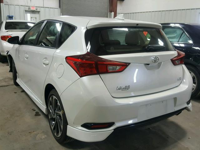 JTNKARJE1HJ547039 - 2017 TOYOTA COROLLA IM WHITE photo 3