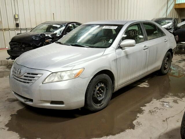 4T1BE46KX7U045407 - 2007 TOYOTA CAMRY NEW SILVER photo 2