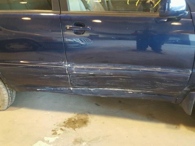 JTEHF21A320044836 - 2002 TOYOTA HIGHLANDER BLUE photo 9