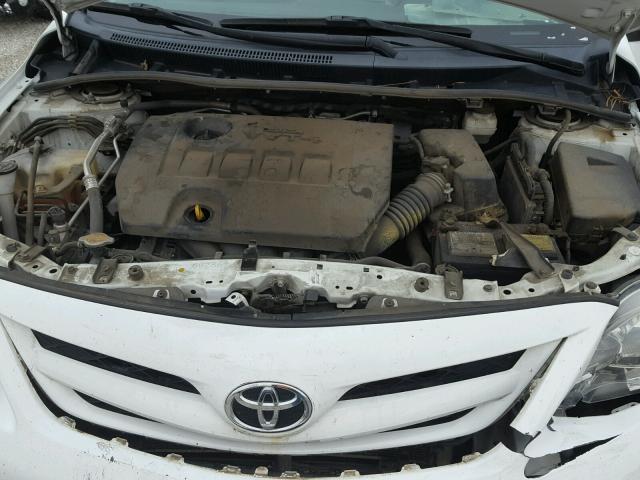 2T1BU4EE5BC730598 - 2011 TOYOTA COROLLA BA WHITE photo 7