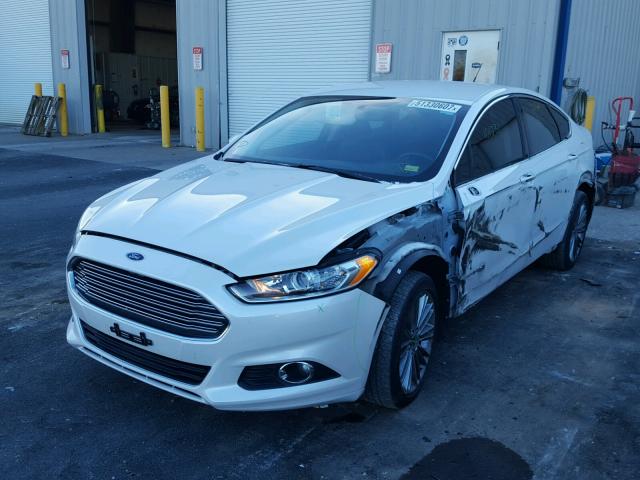 3FA6P0LU1DR182873 - 2013 FORD FUSION SE WHITE photo 2