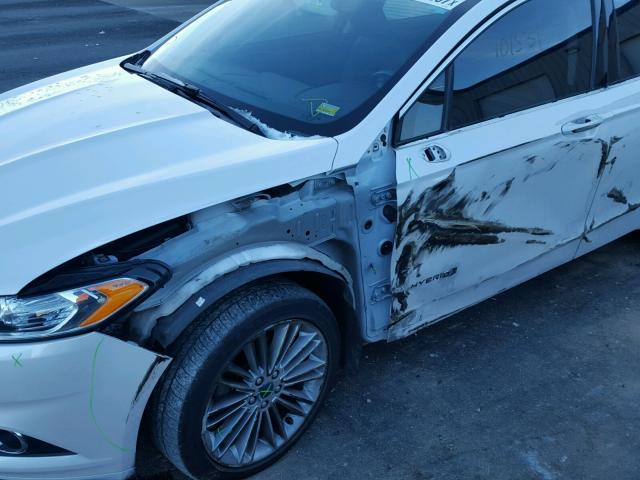 3FA6P0LU1DR182873 - 2013 FORD FUSION SE WHITE photo 9