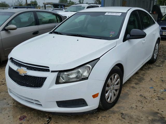 1G1PC5SH7B7198472 - 2011 CHEVROLET CRUZE LS WHITE photo 2