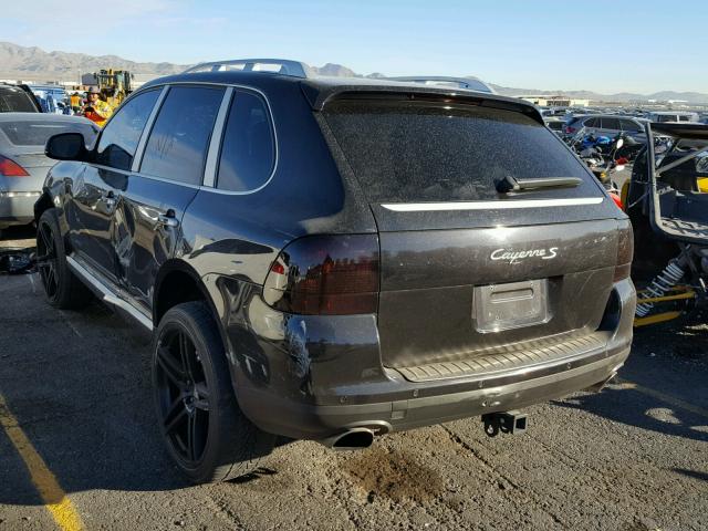 WP1AB29P14LA61418 - 2004 PORSCHE CAYENNE S BLACK photo 3