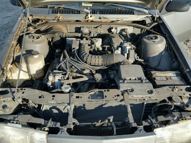 1G1JC5448P7134240 - 1993 CHEVROLET CAVALIER V GRAY photo 7