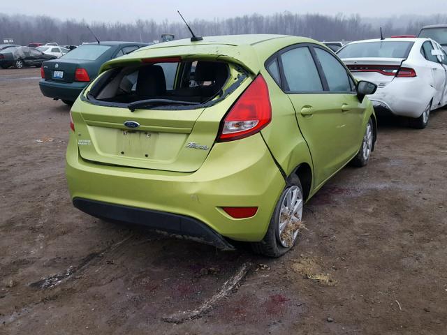 3FADP4EJ4BM225632 - 2011 FORD FIESTA SE GREEN photo 4