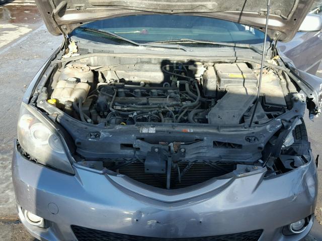 JM1BK143441154871 - 2004 MAZDA 3 HATCHBAC SILVER photo 7