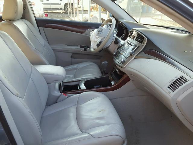 4T1BK3DB8BU389073 - 2011 TOYOTA AVALON BAS BLUE photo 5