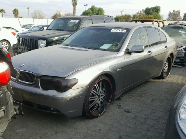 WBAGL63525DP76188 - 2005 BMW 745 I GRAY photo 2