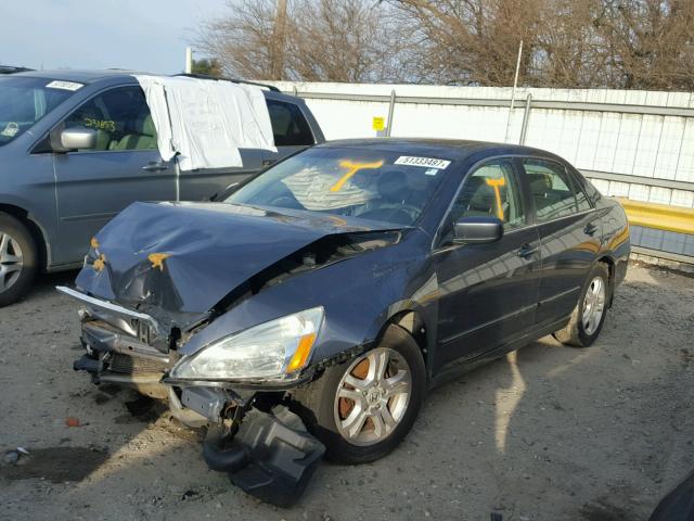 1HGCM56877A079569 - 2007 HONDA ACCORD EX GRAY photo 2