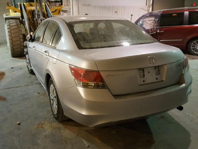 1HGCP26358A016210 - 2008 HONDA ACCORD LX SILVER photo 3