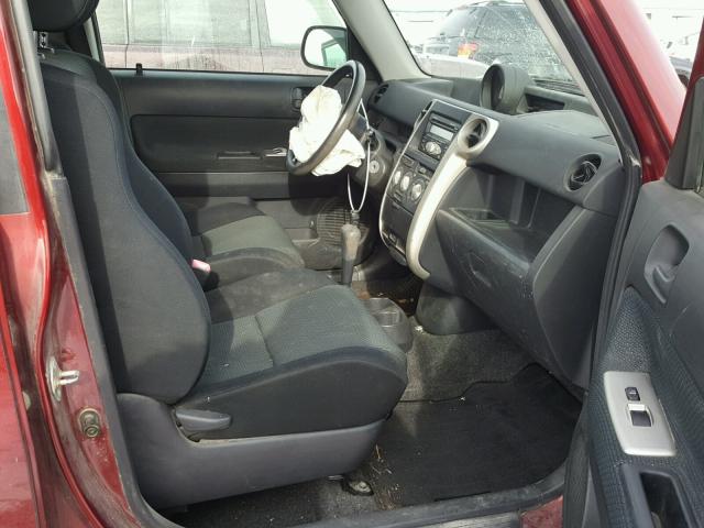 JTLKT324964114604 - 2006 TOYOTA SCION XB RED photo 5