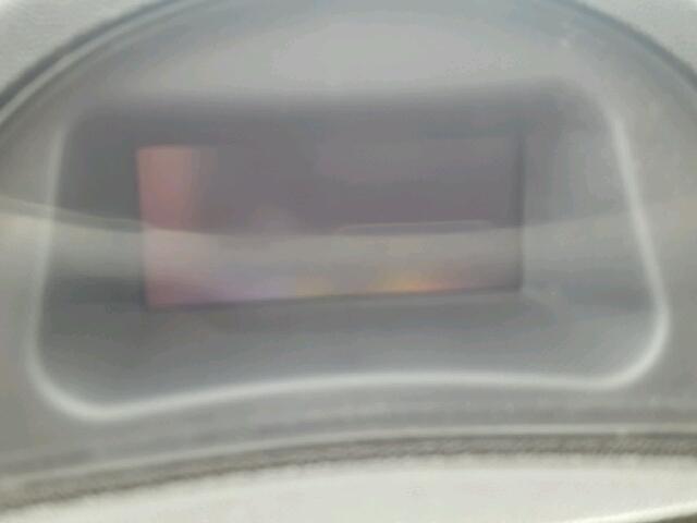 2G2WP522941215716 - 2004 PONTIAC GRAND PRIX SILVER photo 8