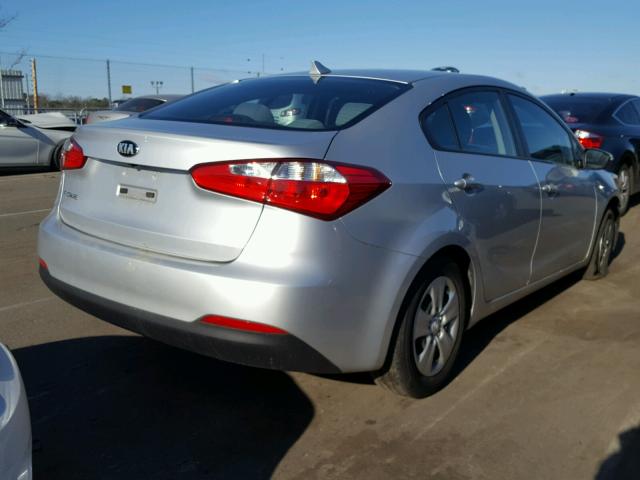 KNAFX4A69G5497530 - 2016 KIA FORTE LX SILVER photo 4