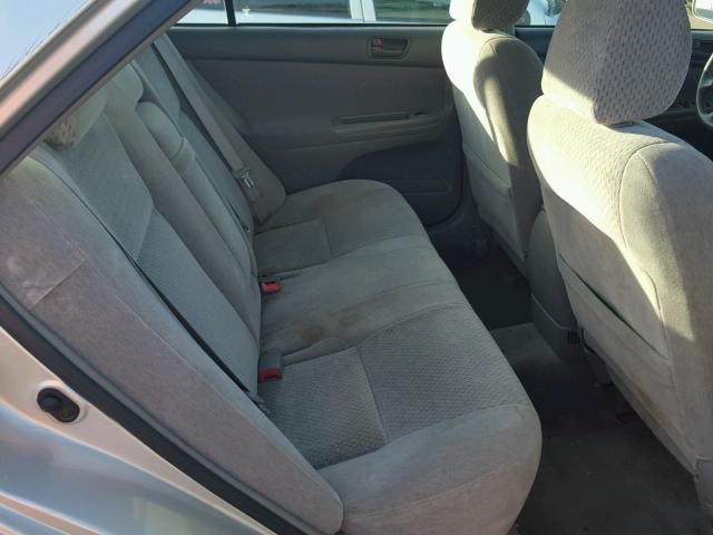 4T1BF32K82U539898 - 2002 TOYOTA CAMRY LE ვერცხლისფერი ფოტო 6