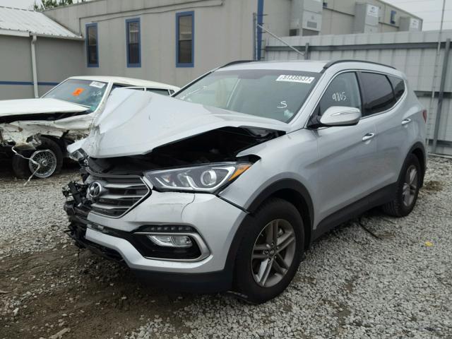 5XYZU3LB9HG444073 - 2017 HYUNDAI SANTA FE S SILVER photo 2