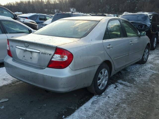 4T1BE32K72U505387 - 2002 TOYOTA CAMRY LE GRAY photo 4