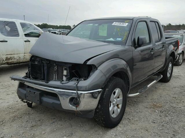 1N6AD07U29C410048 - 2009 NISSAN FRONTIER C GRAY photo 2