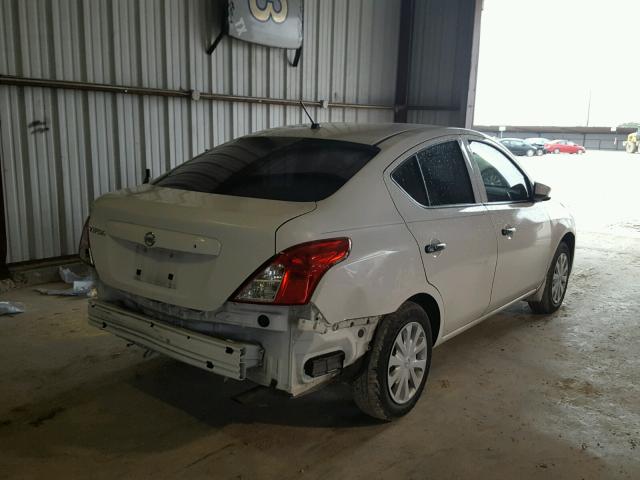 3N1CN7AP2GL834127 - 2016 NISSAN VERSA S WHITE photo 4