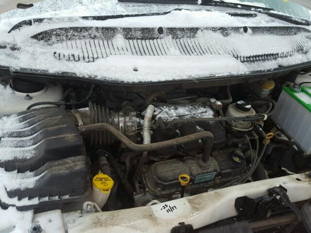 2A4GP44R67R343691 - 2007 CHRYSLER TOWN & COU WHITE photo 7