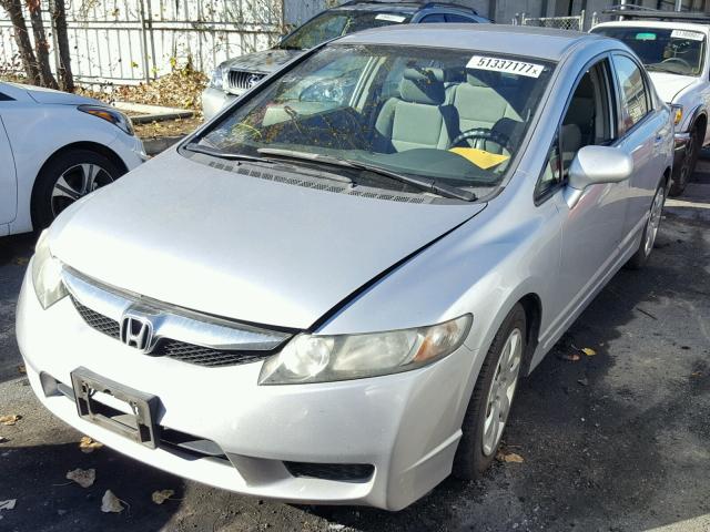 2HGFA1F59AH588494 - 2010 HONDA CIVIC LX SILVER photo 2