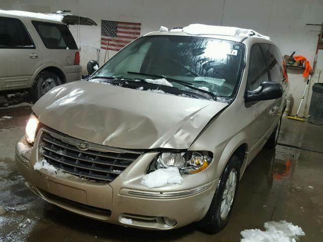 2A4GP54L06R825363 - 2006 CHRYSLER TOWN & COU BEIGE photo 2