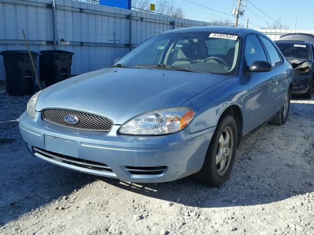 1FAFP53235A133245 - 2005 FORD TAURUS SE BLUE photo 2