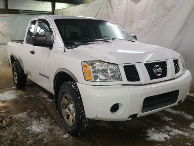 1N6BA06B85N527001 - 2005 NISSAN TITAN XE WHITE photo 1