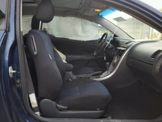 JTKDE167X50028367 - 2005 TOYOTA SCION TC BLUE photo 5