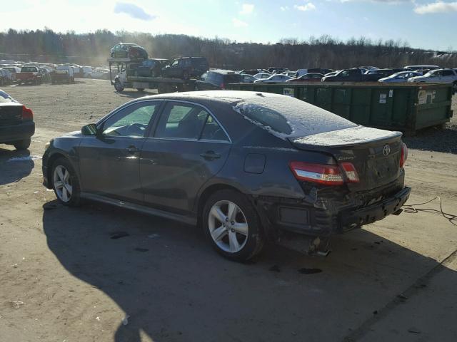 4T1BF3EK7BU224456 - 2011 TOYOTA CAMRY BASE CHARCOAL photo 3