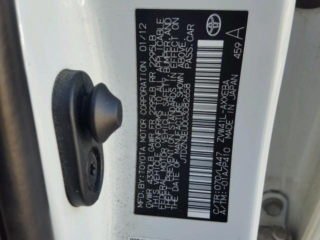 JTDZN3EU0C3082658 - 2012 TOYOTA PRIUS V WHITE photo 10