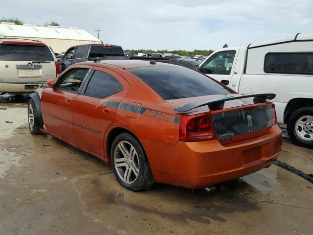 2B3KA53H36H195067 - 2006 DODGE CHARGER R/ ORANGE photo 3