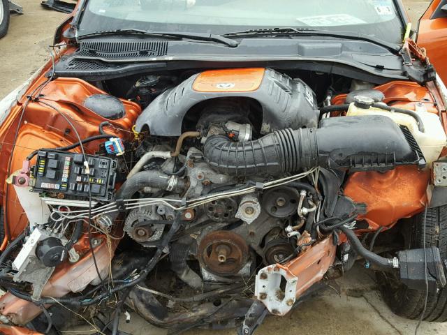 2B3KA53H36H195067 - 2006 DODGE CHARGER R/ ORANGE photo 7