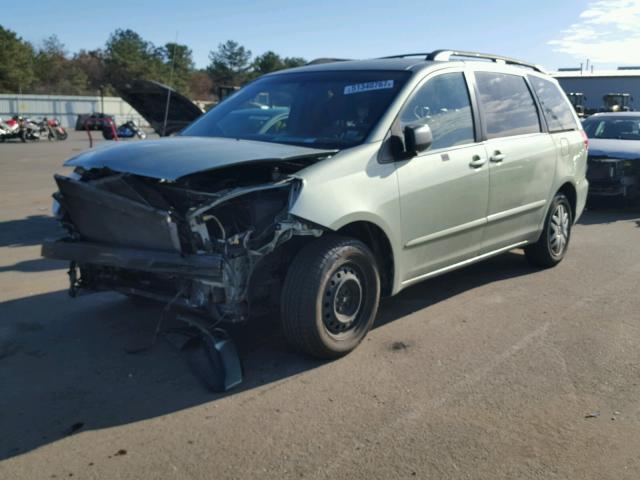 5TDKK4CC6AS329784 - 2010 TOYOTA SIENNA CE GREEN photo 2