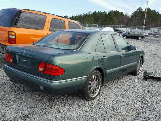 WDBJF55F9TJ007443 - 1996 MERCEDES-BENZ E 320 GREEN photo 4