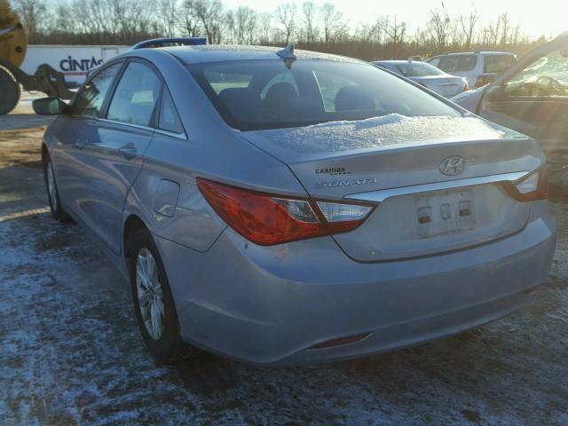 5NPEB4AC4BH238343 - 2011 HYUNDAI SONATA GLS SILVER photo 3