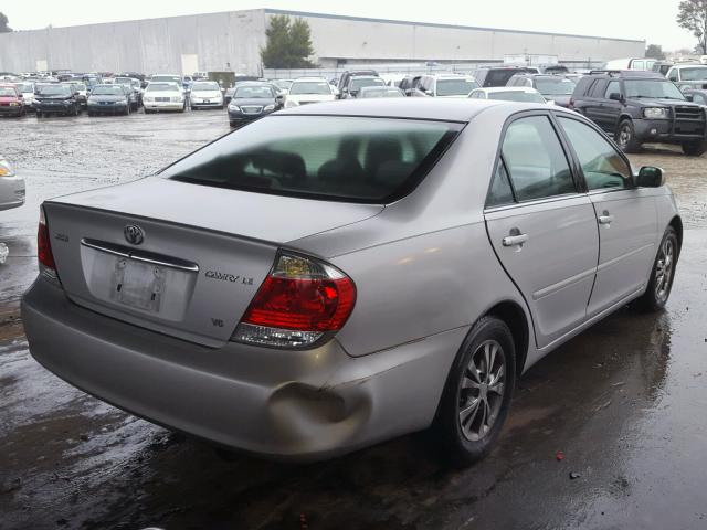 4T1BF32K25U097172 - 2005 TOYOTA CAMRY LE ვერცხლისფერი ფოტო 4