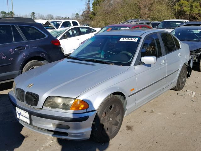 WBAAV33481EE78970 - 2001 BMW 325 I SILVER photo 2