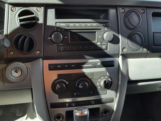 1J8HG48N66C231393 - 2006 JEEP COMMANDER RED photo 9