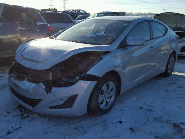 KMHDH4AE4GU516968 - 2016 HYUNDAI ELANTRA SE SILVER photo 2