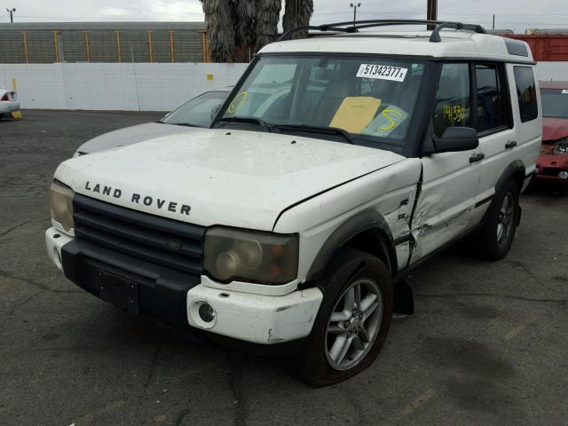 SALTW16463A824989 - 2003 LAND ROVER DISCOVERY WHITE photo 2