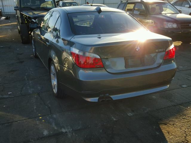 WBANA73564B059967 - 2004 BMW 530 I CHARCOAL photo 3