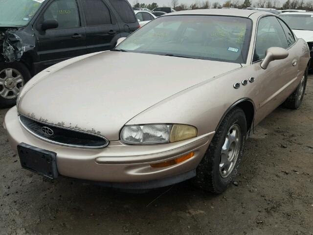 1G4GD2215W4707774 - 1998 BUICK RIVIERA TAN photo 2