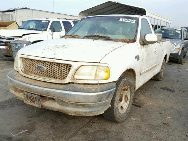 1FTRF17W8XKB24957 - 1999 FORD F150 WHITE photo 2