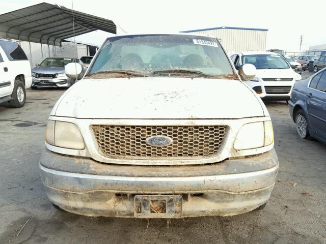 1FTRF17W8XKB24957 - 1999 FORD F150 WHITE photo 9