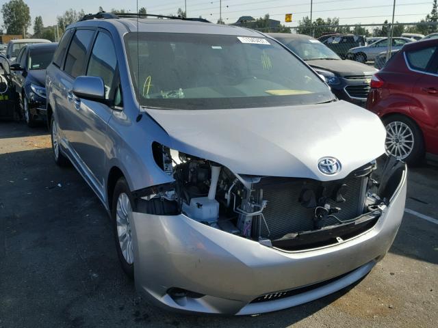 5TDYK3DC3DS357095 - 2013 TOYOTA SIENNA XLE SILVER photo 1