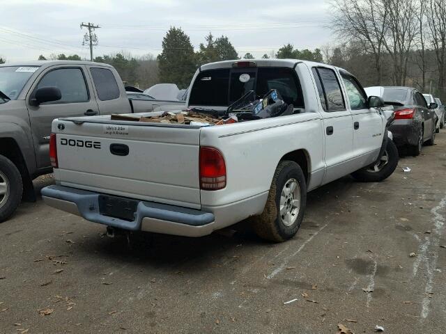 1B7HL48X72S556445 - 2002 DODGE DAKOTA QUA WHITE photo 4